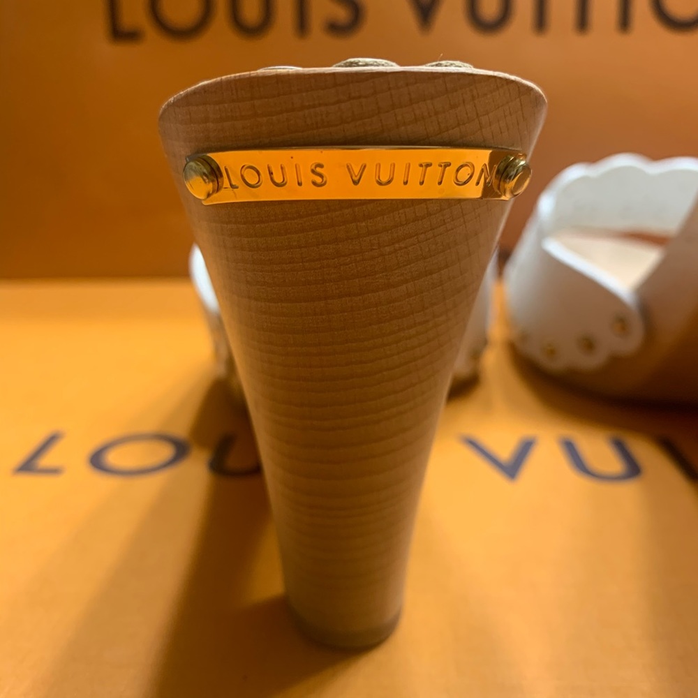 Louis Vuitton Charlotte open toe Mule Sandal white - Picture 5 of 6